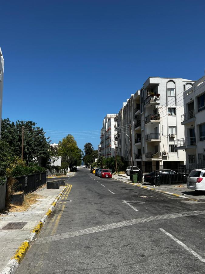 Stylish 3 Bedroom Apartment In Kyrenia  Luaran gambar